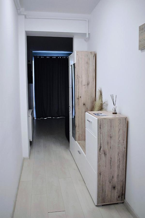Etalon Airport Apartments Otopeni Eksteriør bilde